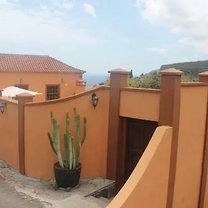 https://la-casa-del-abuelo.in-canary-islands.com